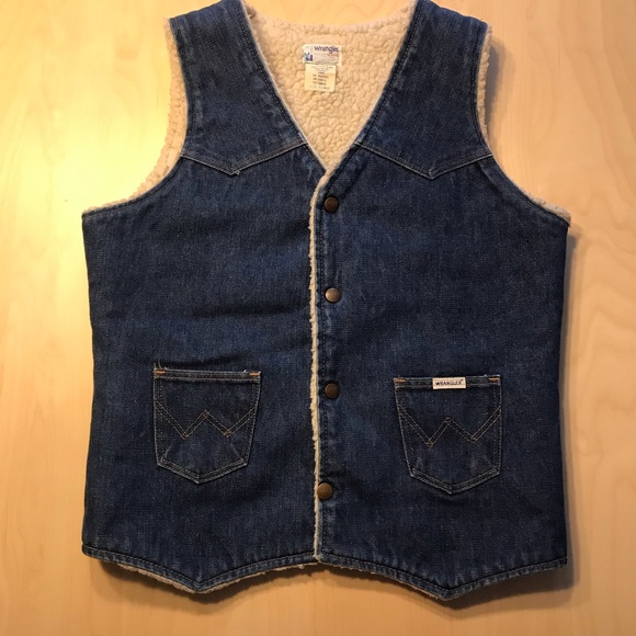 wrangler sherpa vest